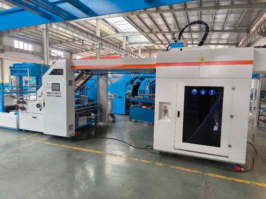 厚紙厚150～800gsm、最小シートサイズ400X380mmに対応した電動フルートラミネーター機