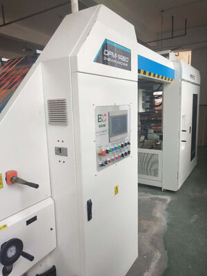 冷や熱でラミネート 30KWの機械動力で動いた波紋シートラミネートシステム