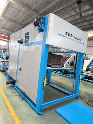 オートフリップフロップスタッカー機は,紙の供給を自動化し,紙を回し,スタッキングし,波紋紙の生産における出力を増加させる