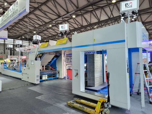 Gfs 200m/Min 波紋紙ラミネート機 高速自動重複給餌